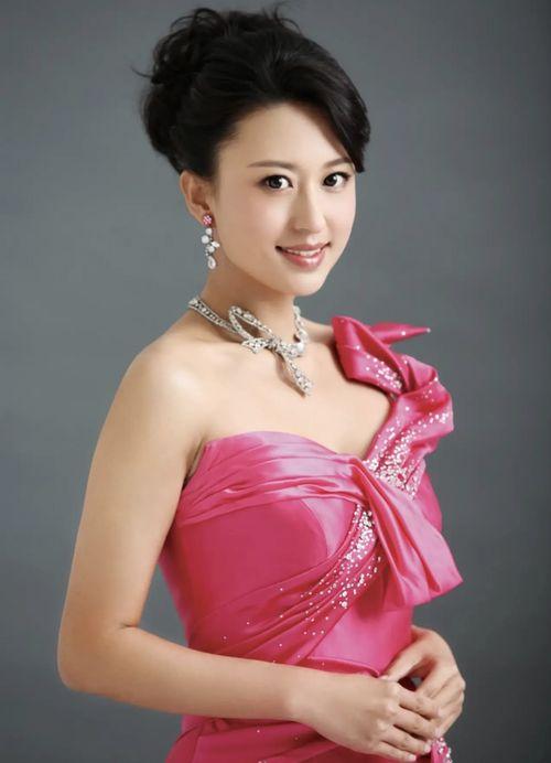 张蕾老公孩子照片,老公孩子温馨瞬间大揭秘